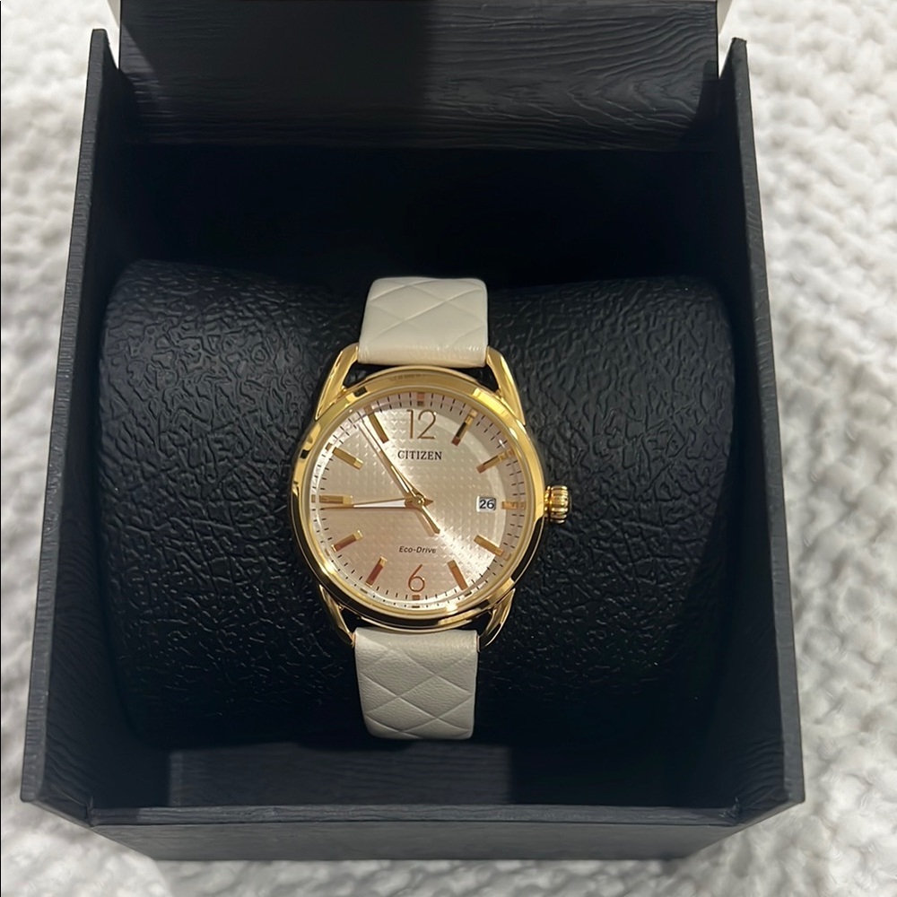CITIZENS GOLD BEIGE NUDE WOMENS LEATHER BAND WATCH NEW HOT FASHION